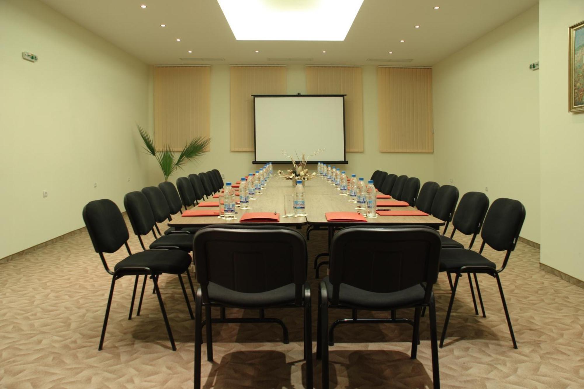 Park Hotel Drjanovo Kültér fotó